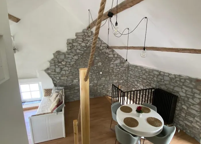 L' Instant D' Nuit * Biesme